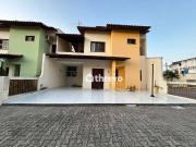 Casa / Sobrado em Condomínio para Venda em Fortaleza/CE...