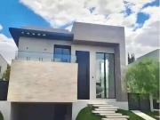 Casa / Sobrado em Condomínio para Venda em Goiânia/GO...