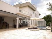 Casa / Sobrado em Condomínio para Venda em Goiânia/GO...