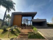 Casa / Sobrado em Condomínio para Venda em Goiânia/GO...