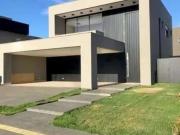 Casa / Sobrado em Condomínio para Venda em Goiânia/GO...