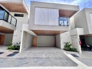 Casa / Sobrado em Condomínio para Venda em Goiânia/GO...