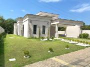 Casa / Sobrado em Condomínio para Venda em Guararema/SP...