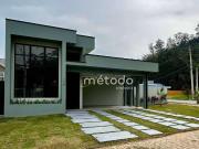 Casa / Sobrado em Condomínio para Venda em Guararema/SP...