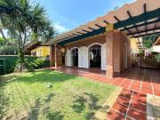 Casa / Sobrado em Condomínio para Venda em Guarujá/SP...