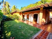 Casa / Sobrado em Condomínio para Venda em Guarujá/SP...