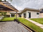 Casa / Sobrado em Condomínio para Venda em Guarujá/SP...