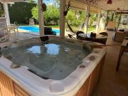 Casa / Sobrado em Condomínio para Venda em Guarujá/SP...