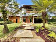 Casa / Sobrado em Condomínio para Venda em Guarujá/SP...