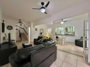 Casa / Sobrado em Condomínio para Venda em Guarujá/SP...