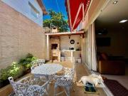 Casa / Sobrado em Condomínio para Venda em Guarujá/SP...