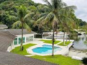 Casa / Sobrado em Condomínio para Venda em Guarujá/SP...