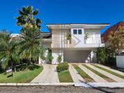 Casa / Sobrado em Condomínio para Venda em Guarujá/SP...