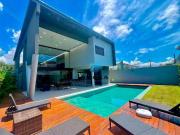 Casa / Sobrado em Condomínio para Venda em Guarujá/SP...