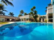 Casa / Sobrado em Condomínio para Venda em Guarujá/SP...