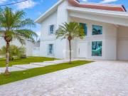 Casa / Sobrado em Condomínio para Venda em Guarujá/SP...