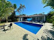 Casa / Sobrado em Condomínio para Venda em Guarujá/SP...