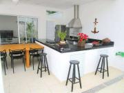 Casa / Sobrado em Condomínio para Venda em Guarujá/SP...