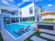 Casa / Sobrado em Condomínio para Venda em Guarujá/SP...