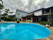 Casa / Sobrado em Condomínio para Venda em Guarujá/SP...