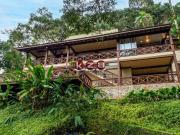 Casa / Sobrado em Condomínio para Venda em Guarujá/SP...