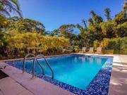 Casa / Sobrado em Condomínio para Venda em Guarujá/SP...