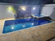 Casa / Sobrado em Condomínio para Venda em... Casa / Sobrado em Condomínio para Venda em...