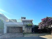 Casa / Sobrado em Condomínio para Venda em...