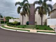 Casa / Sobrado em Condomínio para Venda em...