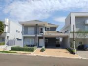 Casa / Sobrado em Condomínio para Venda em... Casa / Sobrado em Condomínio para Venda em...