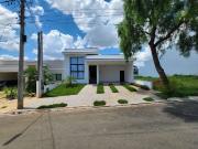 Casa / Sobrado em Condomínio para Venda em...
