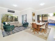 Casa / Sobrado em Condomínio para Venda em...