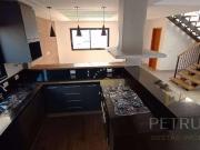 Casa / Sobrado em Condomínio para Venda em...