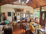 Casa / Sobrado em Condomínio para Venda em Ibiúna/SP...