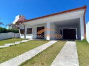 Casa / Sobrado em Condomínio para Venda em Imbituba/SC...