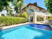 Casa / Sobrado em Condomínio para Venda em Ipojuca/PE...