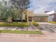 Casa / Sobrado em Condomínio para Venda em Itu/SP...