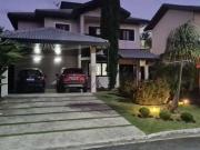 Casa / Sobrado em Condomínio para Venda em Jacareí/SP...