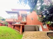 Casa / Sobrado em Condomínio para Venda em Jandira/SP...