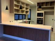 Casa / Sobrado em Condomínio para Venda em Jandira/SP...