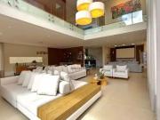 Casa / Sobrado em Condomínio para Venda em Jandira/SP...