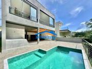 Casa / Sobrado em Condomínio para Venda em Jandira/SP...