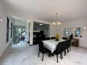 Casa / Sobrado em Condomínio para Venda em Jandira/SP...