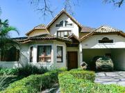 Casa / Sobrado em Condomínio para Venda em Jandira/SP...