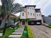 Casa / Sobrado em Condomínio para Venda em Jandira/SP...