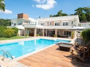 Casa / Sobrado em Condomínio para Venda em Jandira/SP...