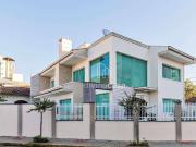 Casa / Sobrado em Condomínio para Venda em Jaraguá do...