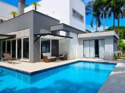 Casa / Sobrado em Condomínio para Venda em Joinville/SC...