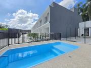 Casa / Sobrado em Condomínio para Venda em Joinville/SC...