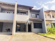 Casa / Sobrado em Condomínio para Venda em Joinville/SC...